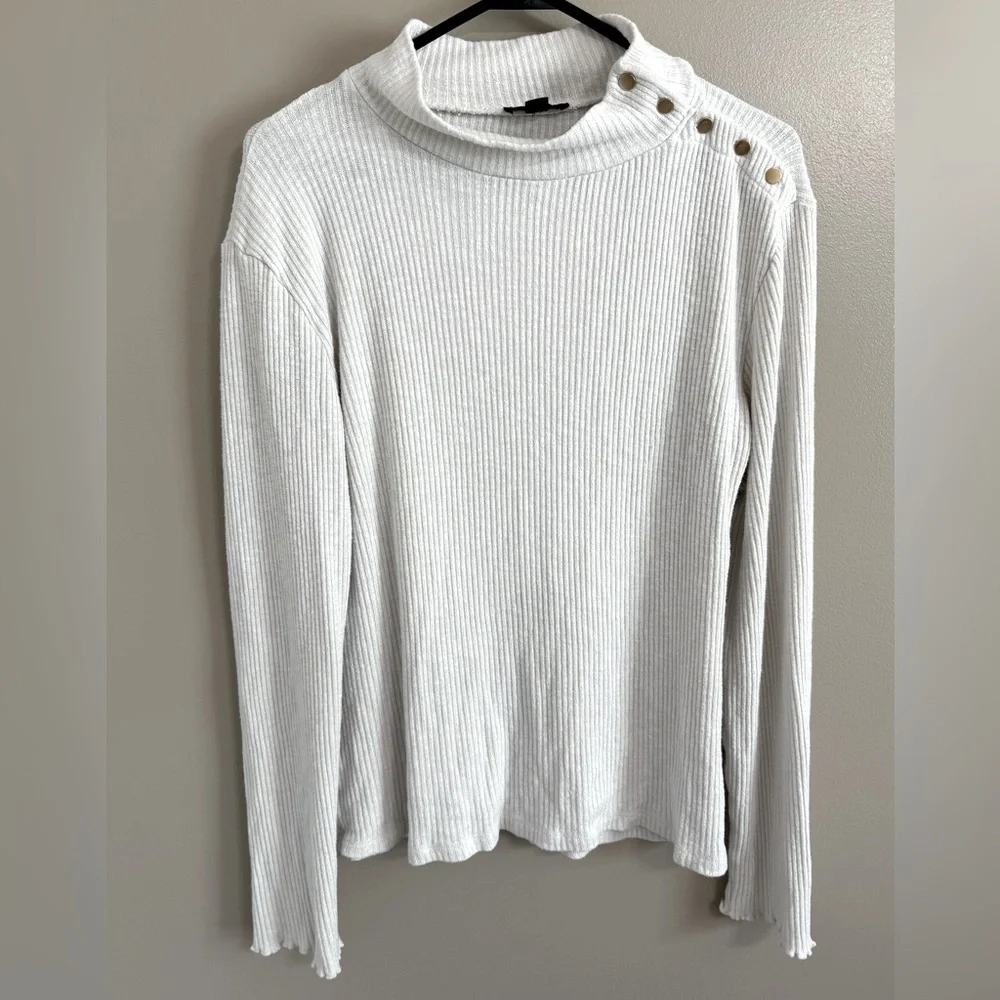 J.Crew ivory ribbed‎ mock neck sweater gold button shoulder accent Women’s L